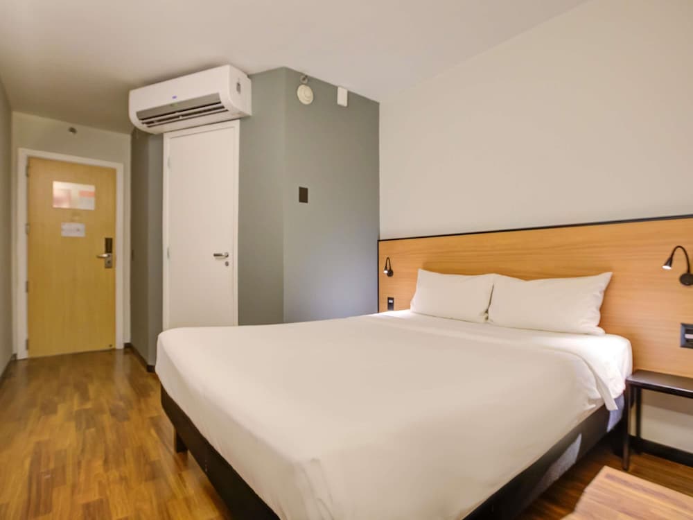 Habitacion Standard con 1 cama doble del hotel Ibis Rio De Janeiro Santos Dumont