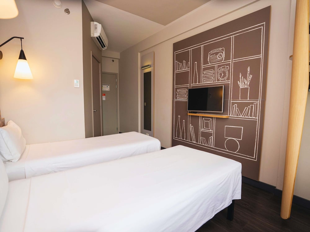 Apartamento estándar con dos camas individuales del hotel Ibis São Bernardo Do Campo. Foto 6