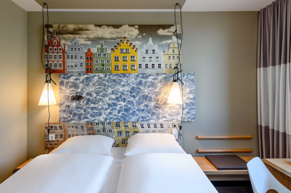 Habitación Estándar con 1 cama doble del hotel Ibis Landshut City. Foto 1