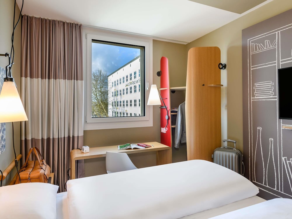 Habitación Superior con 1 cama doble del hotel Ibis Landshut City. Foto 2