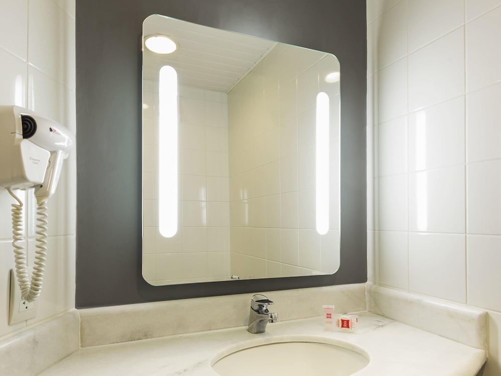Habitación Estándar con 1 cama doble del hotel ibis Sao Jose dos Campos Colinas. Foto 5