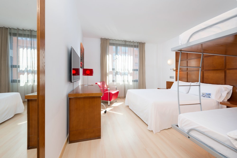 Habitación Familiar del hotel Zentral Ave. Foto 1