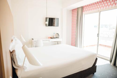 Habitación Doble Superior del hotel Stay Faro Centro. Foto 5