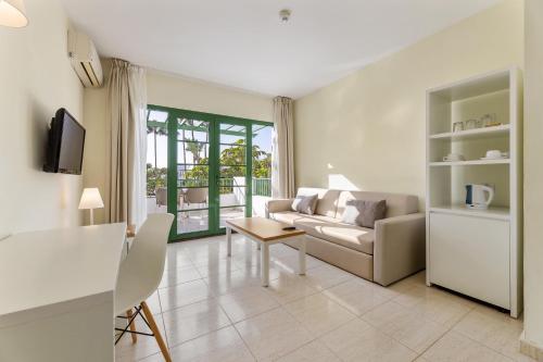 Suite Junior del hotel THB Royal. Foto 3