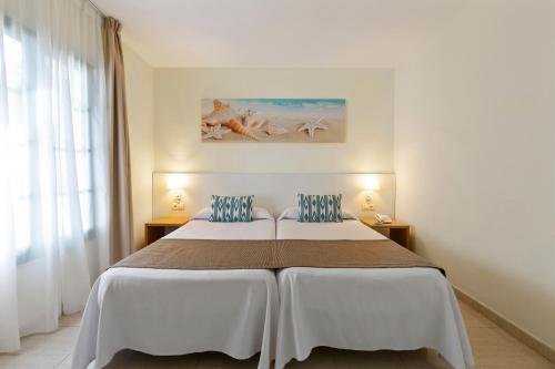 Suite Junior del hotel THB Royal. Foto 15