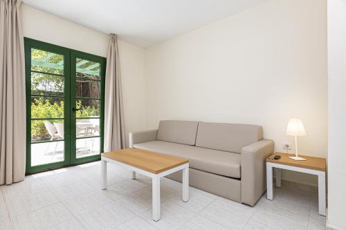 Suite Junior del hotel THB Royal. Foto 7