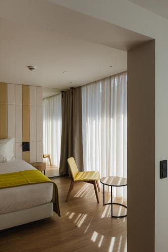 Suite Familiar del hotel Lumen & The Lisbon Light Show. Foto 4
