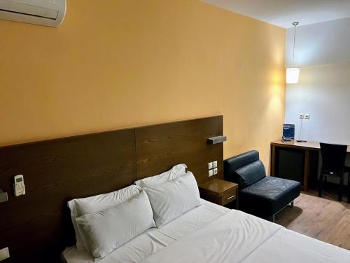 Double or Twin Room Skyline del hotel Rotonda. Foto 3