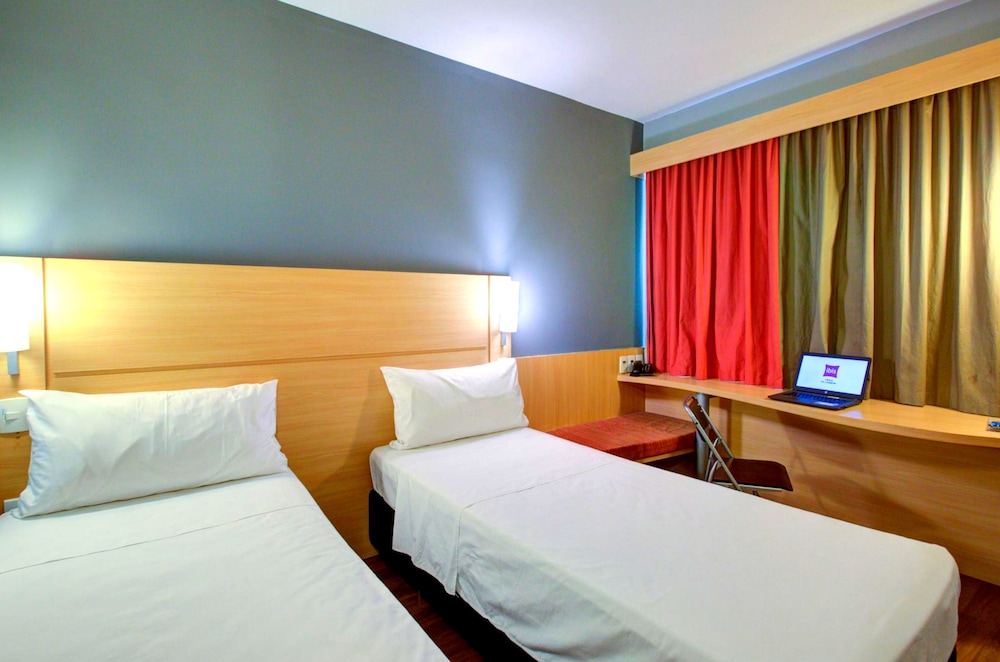 Apartamento superior con camas individuales del hotel Ibis Vitoria Praia De Camburi. Foto 4