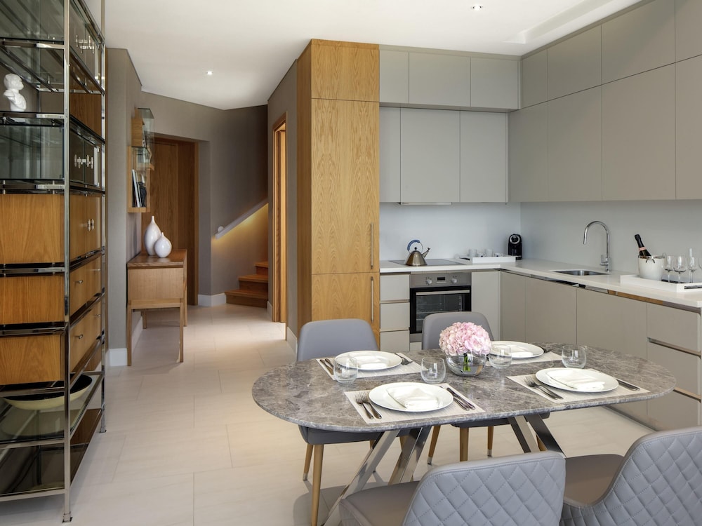 CLOUD LIVING DÚPLEX CON UNA DORMITORIO Y BALCÓN del hotel SLS Dubai and Residences. Foto 1