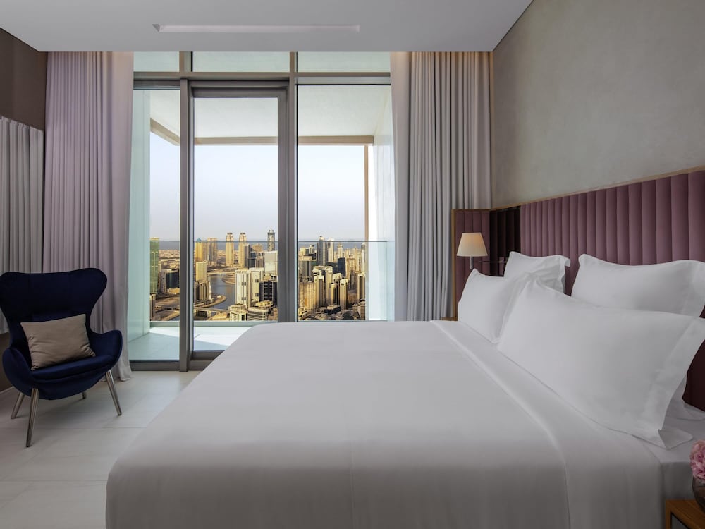 CLOUD LIVING DÚPLEX CON UNA DORMITORIO Y BALCÓN del hotel SLS Dubai and Residences. Foto 2