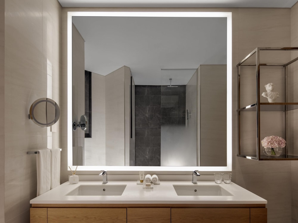 CLOUD LIVING DÚPLEX CON UNA DORMITORIO Y BALCÓN del hotel SLS Dubai and Residences. Foto 3