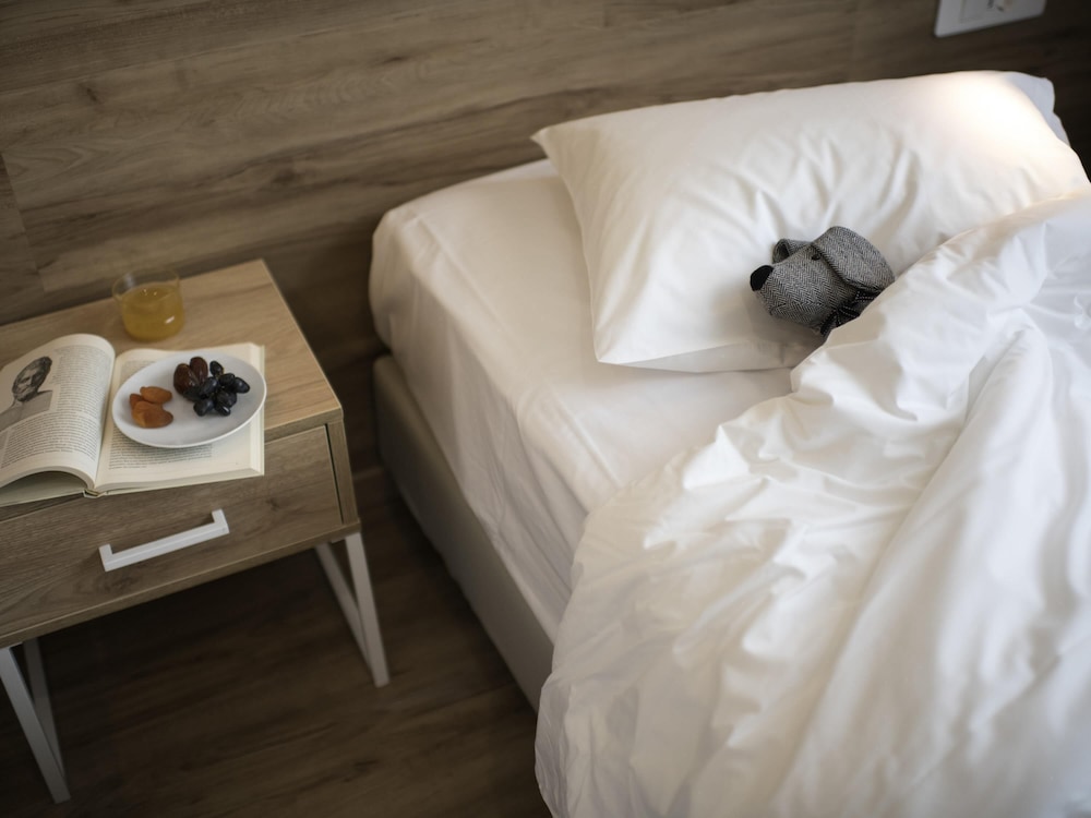 Habitación Estándar con 1 cama individual del hotel Ibis Styles Athens Routes. Foto 5
