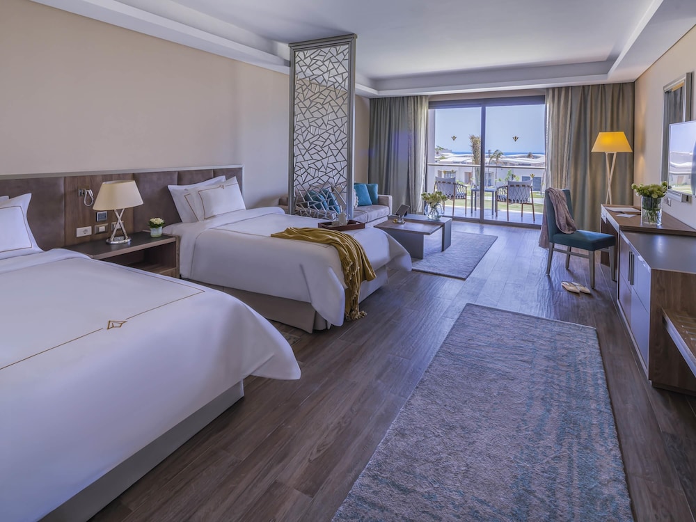 Suite Twin beds with Sea View del hotel Rixos Premium Magawish Suites and Villas