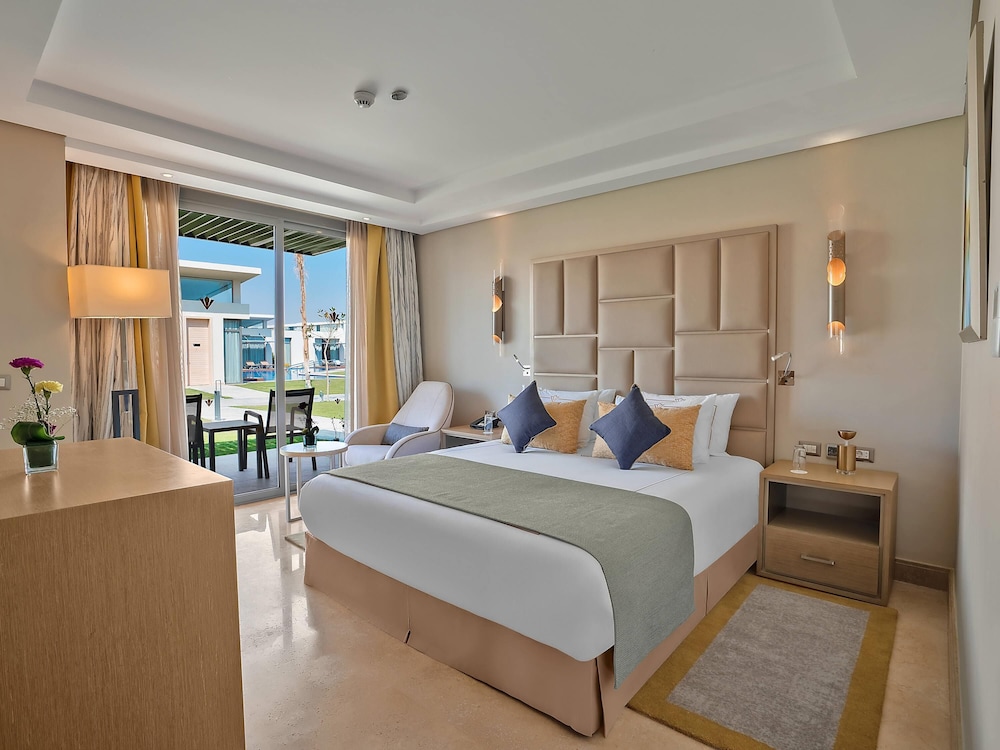 Executive Pool Villa del hotel Rixos Premium Magawish Suites and Villas