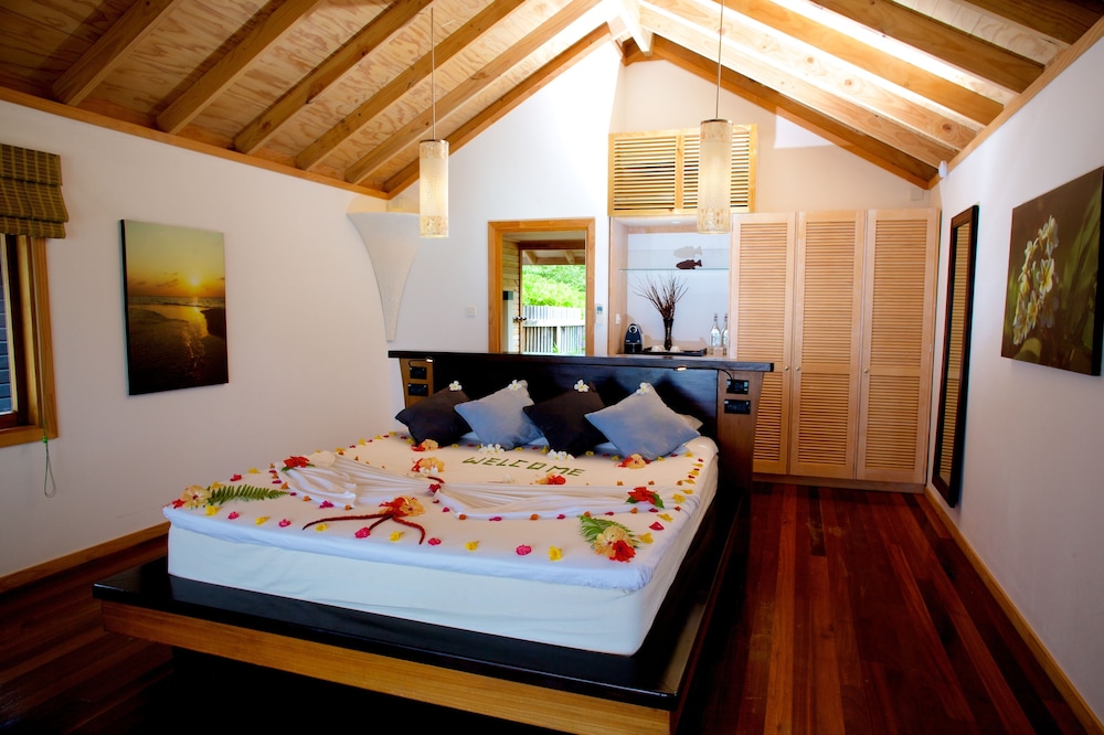 Villa de playa O del hotel Kuredu Resort & Spa, Maldives. Foto 2