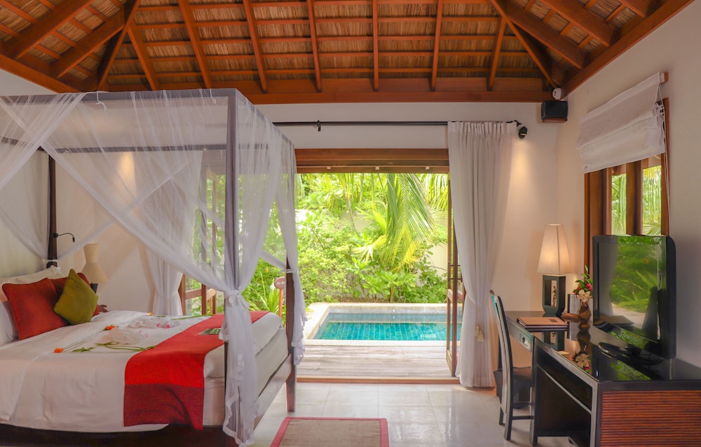 Villa con piscina privada del hotel Kuredu Resort & Spa, Maldives. Foto 2