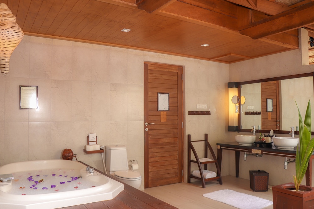 Villa con piscina privada del hotel Kuredu Resort & Spa, Maldives. Foto 4