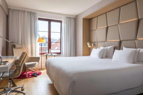 Habitación Doble Premium - 1 o 2 camas del hotel Nh Collection Brussels Grand Sablon. Foto 1