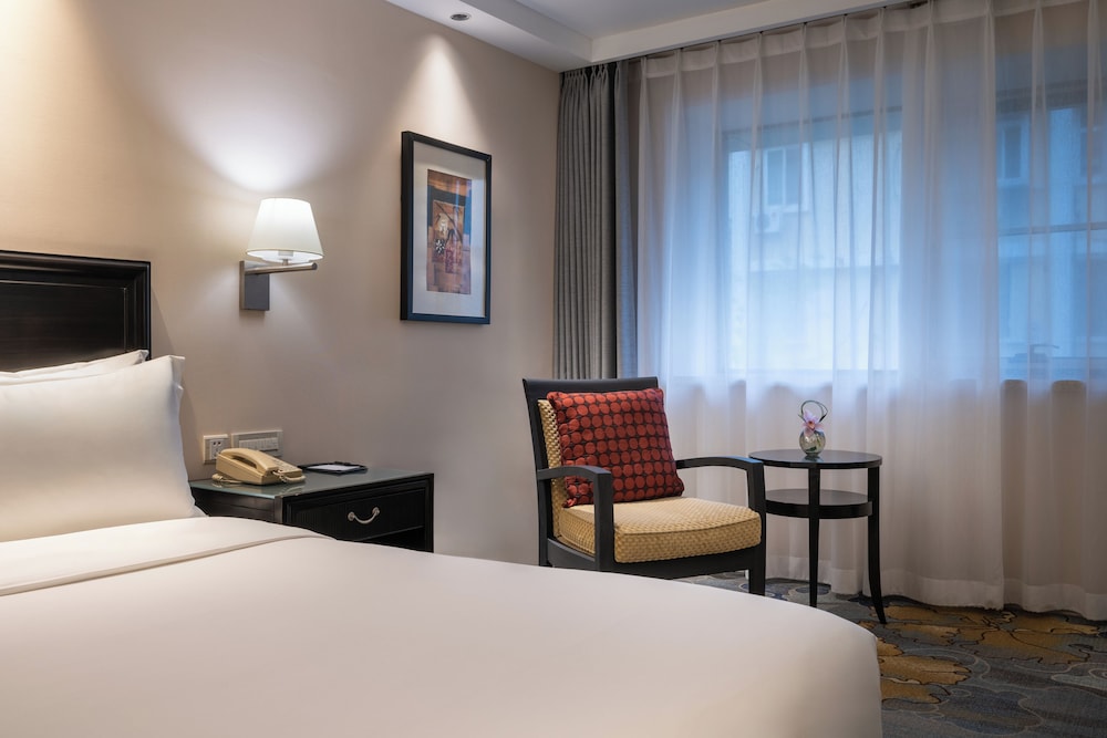 Habitación estándar doble, 1 cama de matrimonio grande del hotel Sunworld Beijing Wangfujing. Foto 1