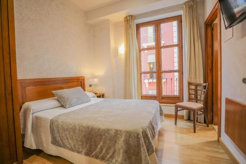 Habitación Doble de Matrimonio del hotel Granada Centro. Foto 4