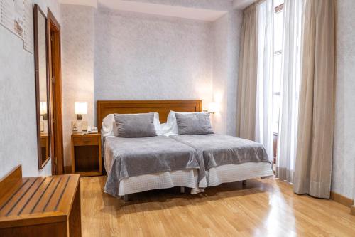 Habitación Doble Estándar - 2 camas del hotel Granada Centro