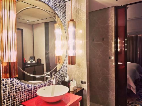 Habitación Doble Deluxe del hotel Baiyun Guangzhou. Foto 2