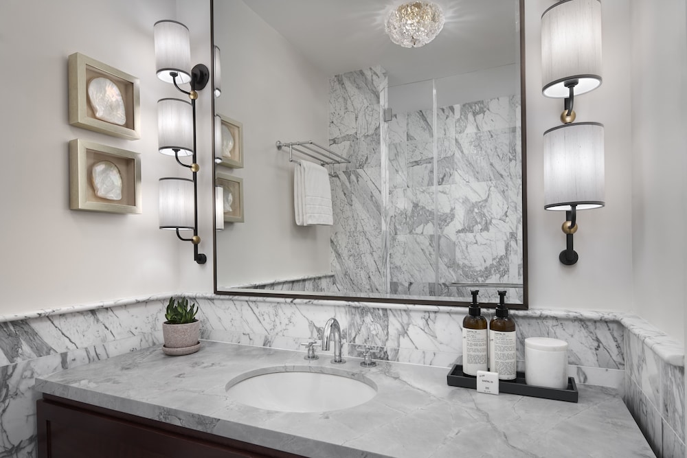 Habitación Grand, 2 camas de matrimonio del hotel The Wall Street Hotel New York City. Foto 4