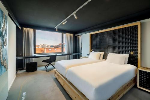 Habitación Atelier del hotel Nhow Brussels Bloom.. Foto 13