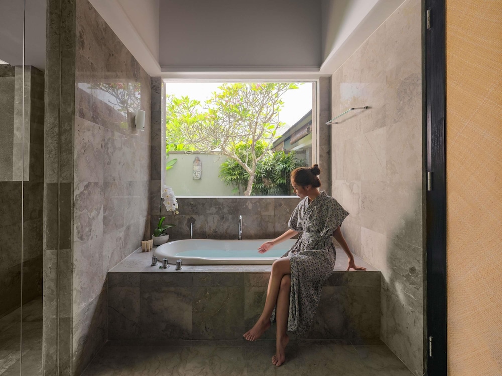 VILLA CON PISCINA DE 1 DORMITORIO, 1 Cama Doble, Piscina Privada del hotel Peppers Seminyak. Foto 3