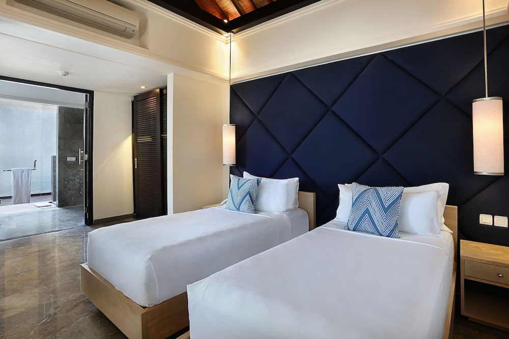 VILLA CON PISCINA DE 2 DORMITORIOS, 1 Cama Doble, 1 Cama Gemela, Piscina Privada del hotel Peppers Seminyak. Foto 2