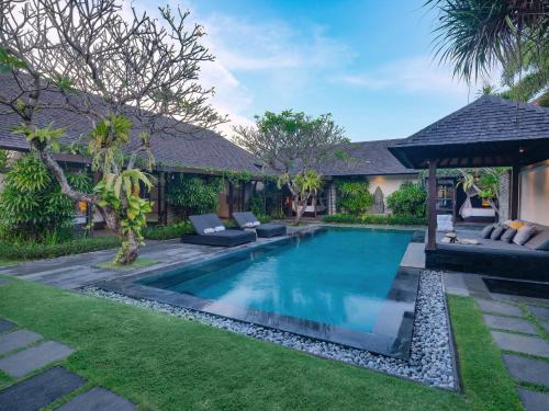 VILLA PRESIDENCIAL CON PISCINA DE 4 DORMITORIOS, 4 Camas Dobles, Piscina Privada del hotel Peppers Seminyak. Foto 5