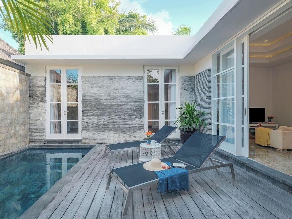 VILLA CON PISCINA DE 1 DORMITORIO, 1 Cama Doble, Piscina Privada del hotel Peppers Seminyak. Foto 10