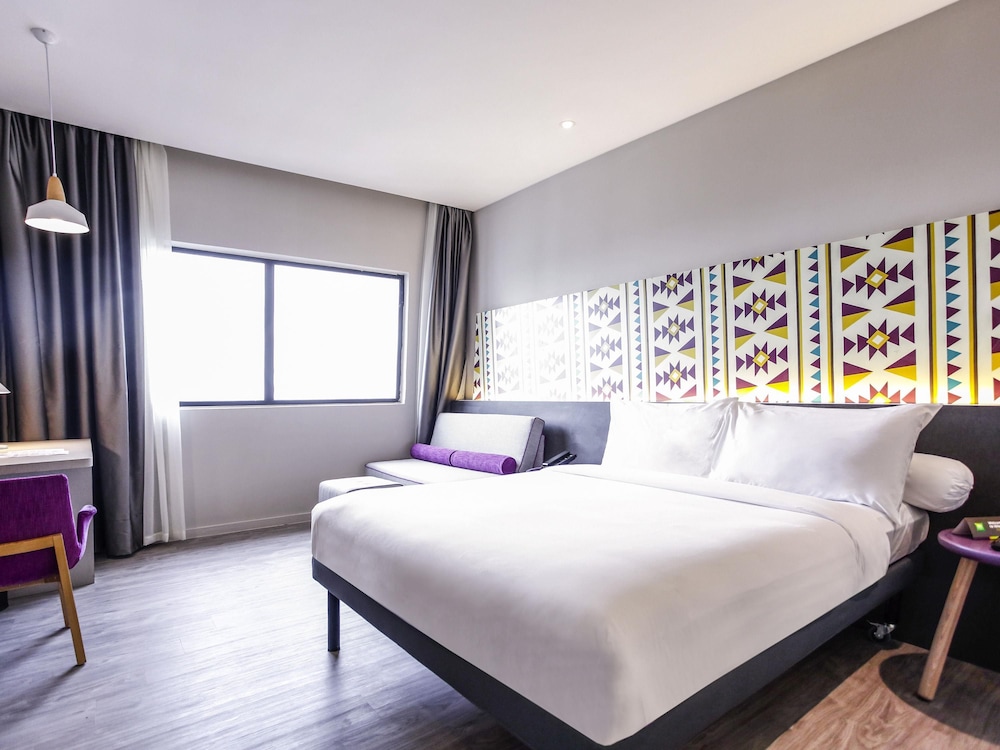 Habitación Familiar con 1 Sofá Cama del hotel Ibis Styles Kota Bharu. Foto 3