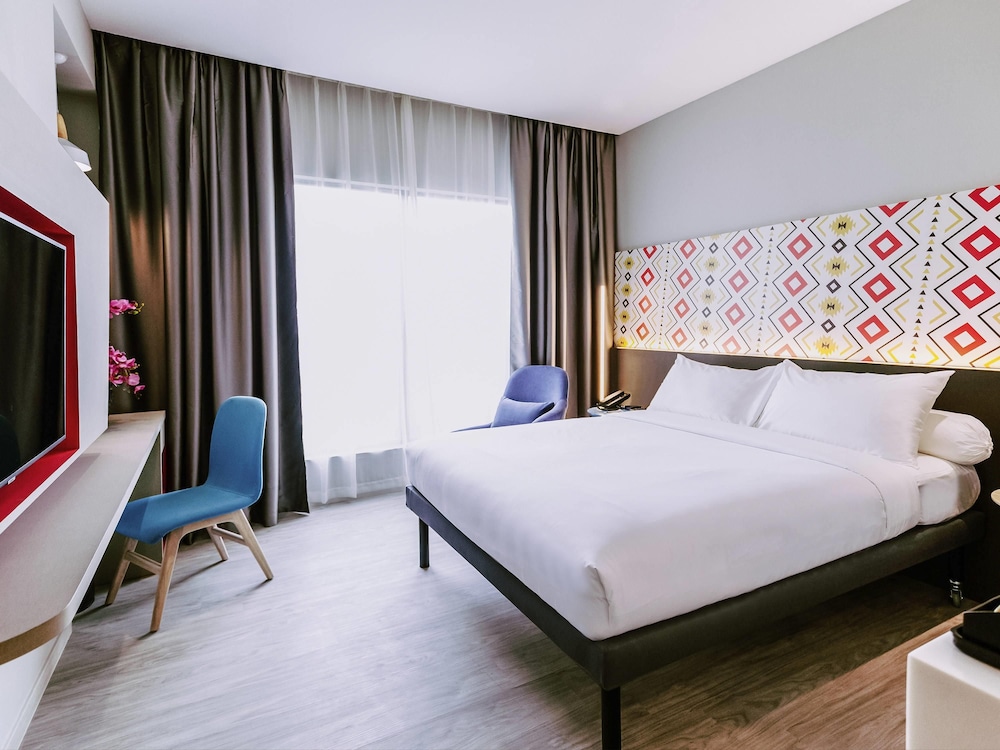 Suite Deluxe con 1 Cama Doble del hotel Ibis Styles Kota Bharu. Foto 1
