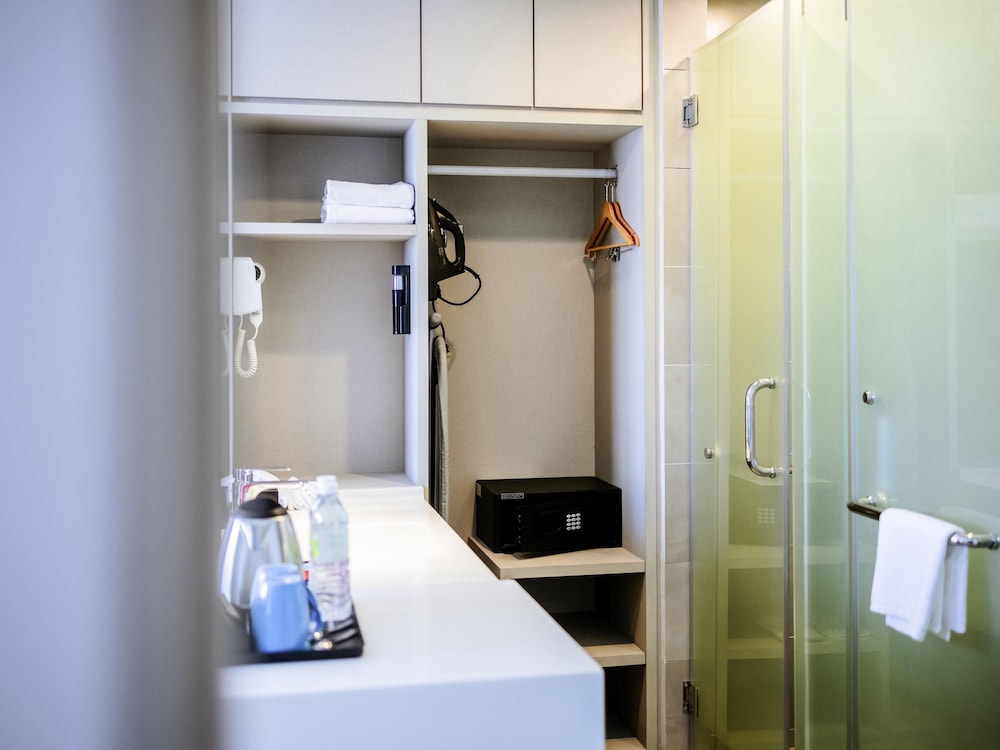 Suite Deluxe con 1 Cama Doble del hotel Ibis Styles Kota Bharu. Foto 3