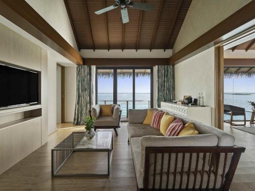 Villa Aqua del hotel Pullman Maldives All-Inclusive Resort. Foto 3