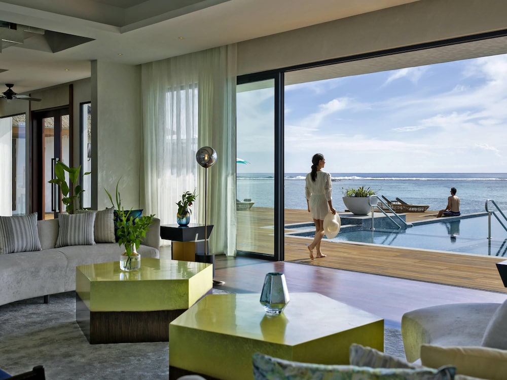 Habitación doble Vista Mar Balcón o Terraza 4 habitaciones piscina del hotel Pullman Maldives All-Inclusive Resort. Foto 3
