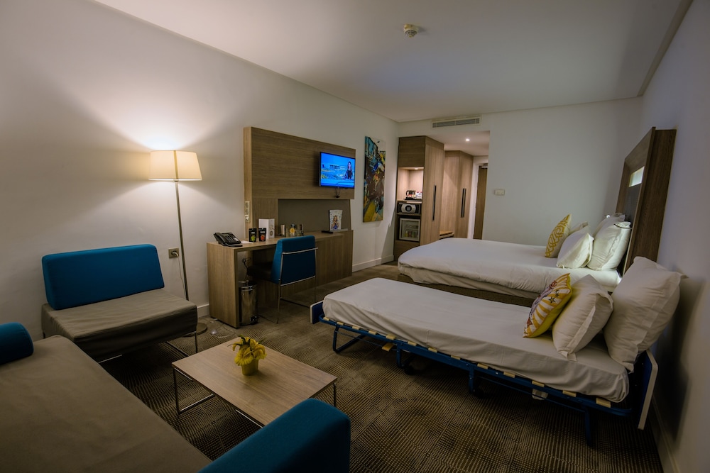Habitación Doble Superior con vistas al mar o al parque del hotel Novotel Mohammedia. Foto 4
