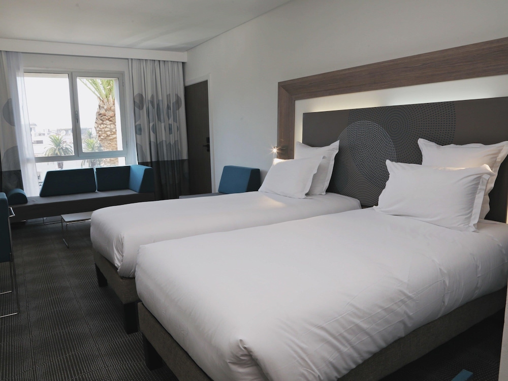 Habitación Gemela Superior con vistas al mar o al parque del hotel Novotel Mohammedia. Foto 4