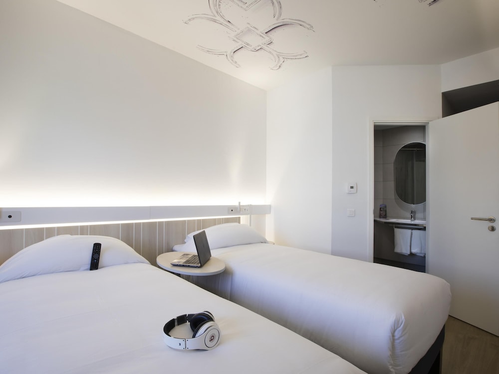 Habitación Sweet Room by ibis con 2 camas individuales del hotel Ibis Abdelmoumen Casa Centre