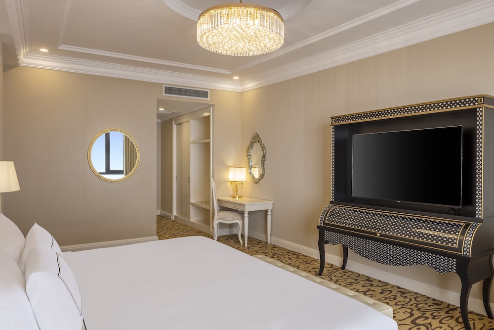 Suite del hotel Vinpearl Condotel Phu Ly. Foto 2