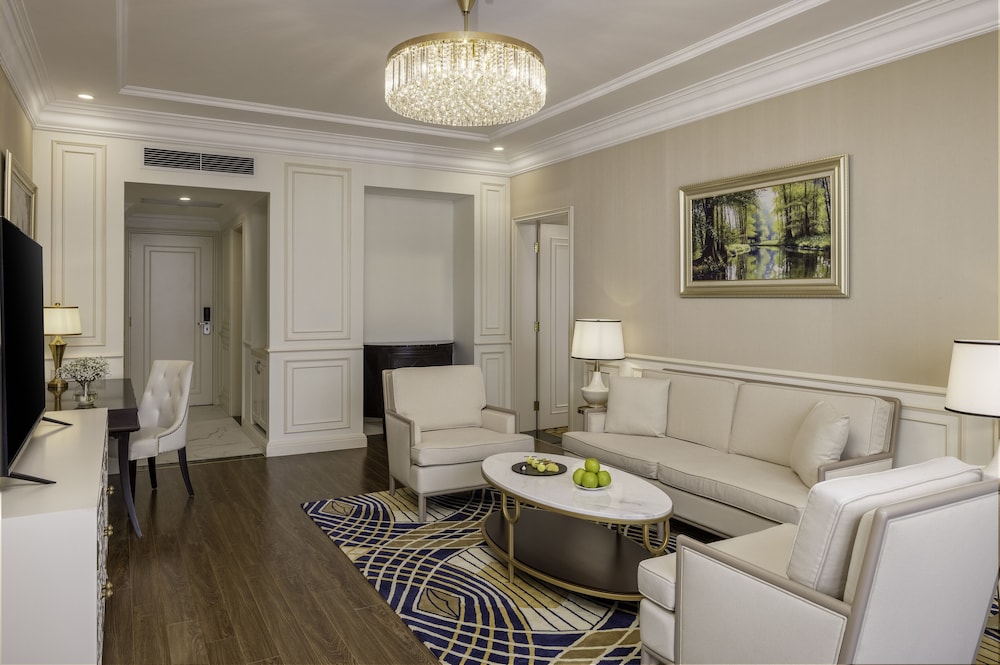 Suite del hotel Vinpearl Condotel Phu Ly. Foto 5