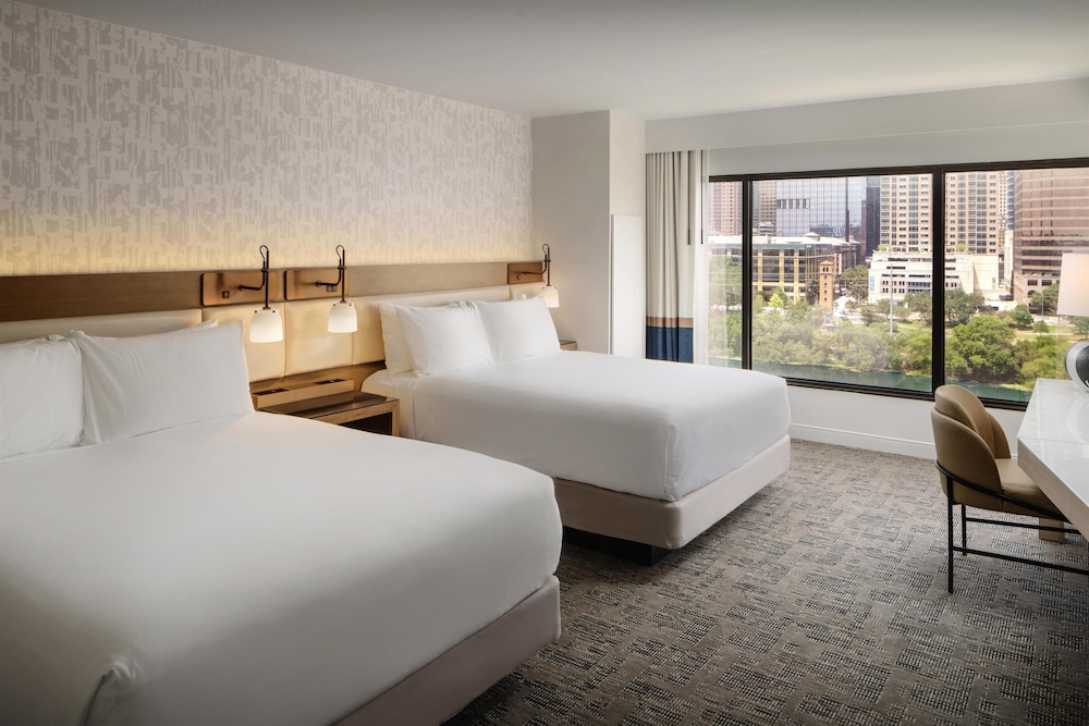 2 Camas Queen Esquina con Vistas al Lago del hotel Hyatt Regency Austin
