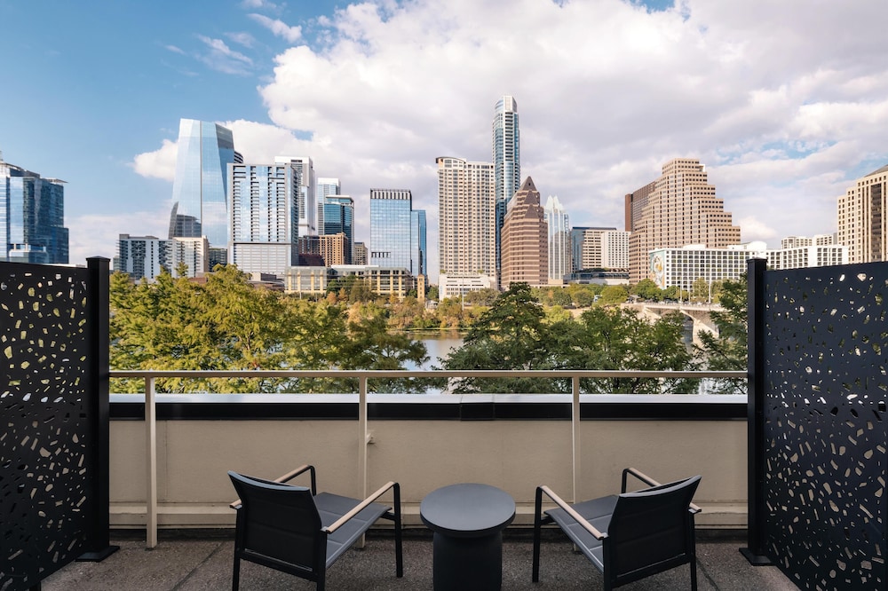 2 Camas Queen Terraza Frente al Lago del hotel Hyatt Regency Austin. Foto 2