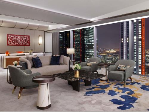 Three - Bedroom Penthouse Suite with Three King Beds - Top Floor del hotel Fairmont Ambassador Seoul. Foto 5