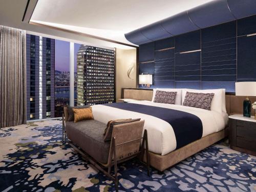 Three - Bedroom Penthouse Suite with Three King Beds - Top Floor del hotel Fairmont Ambassador Seoul. Foto 7
