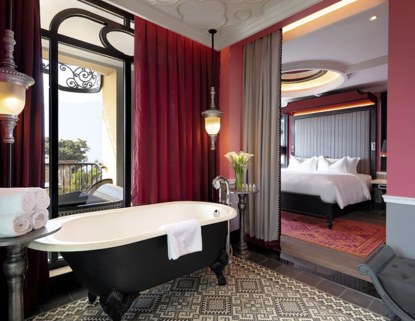Suite 1 Cama king Business del hotel De la Coupole - MGallery. Foto 9