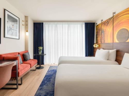 Habitación Doble Deluxe - 2 camas del hotel Pullman Budapest. Foto 4
