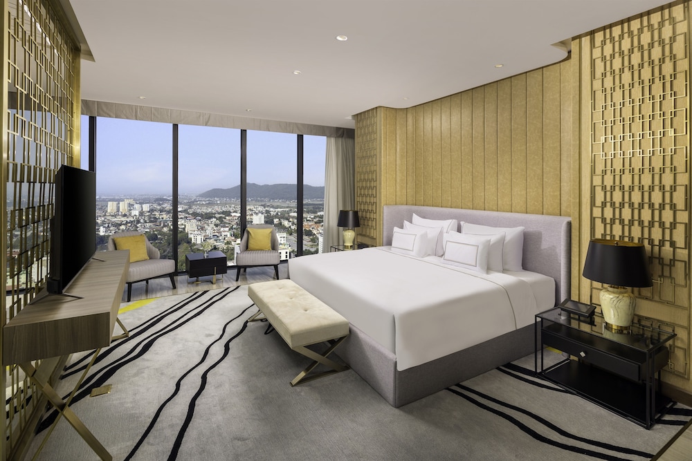 Suite Presidencial del hotel Meliá Vinpearl Thanh Hoa. Foto 5
